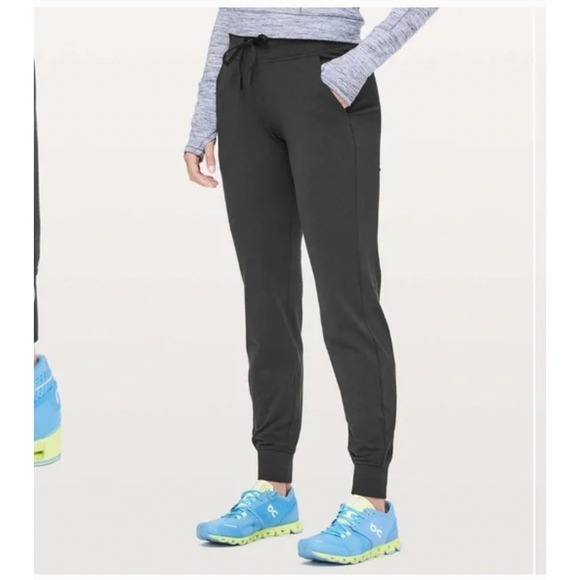 Lululemon Ready to Rulu Black Jogger Pants Womens Size 6 Drawstring - Picture 1 of 4